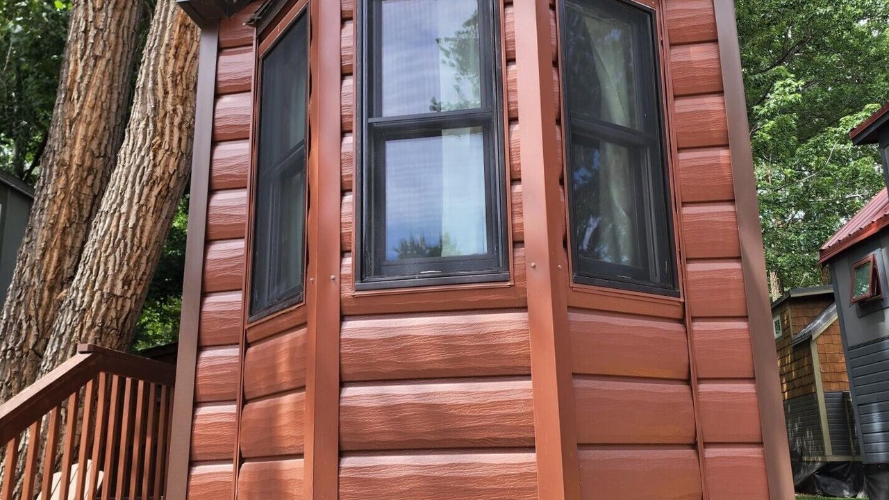 Photo of Outdoor in Lyons