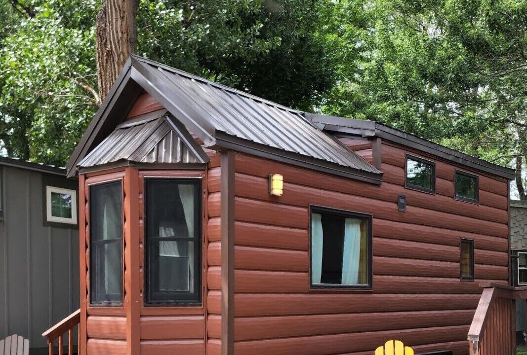 Photo of Outdoor in Lyons