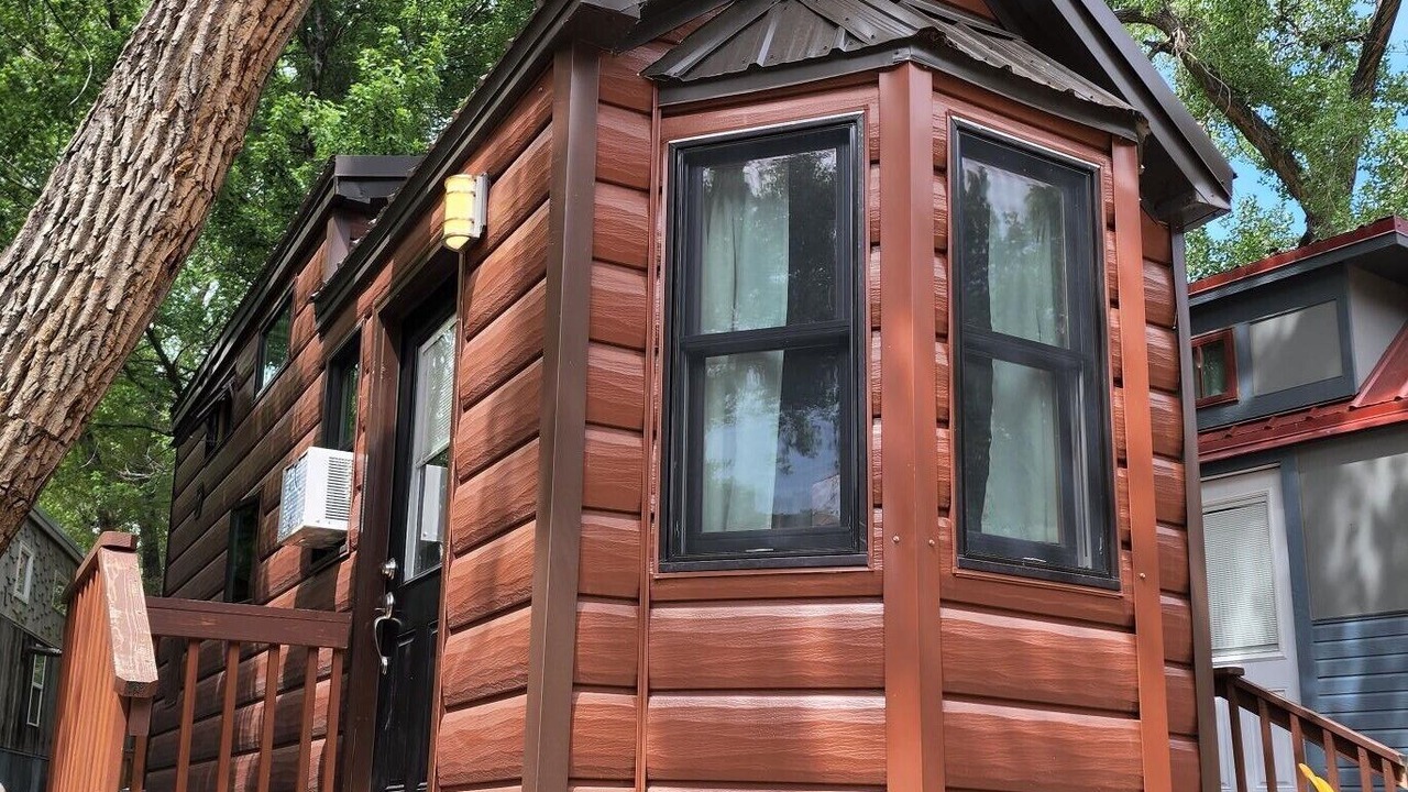 Photo of Outdoor in Lyons