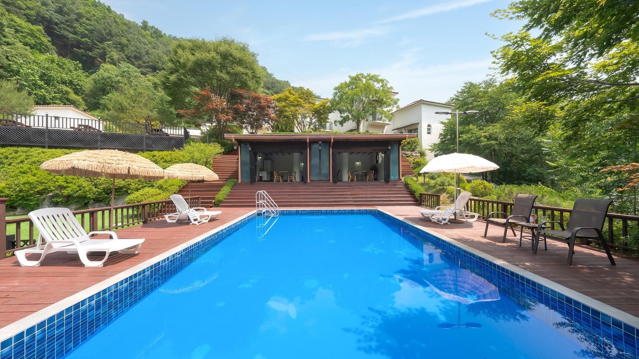 Photo of Outdoor in Seo