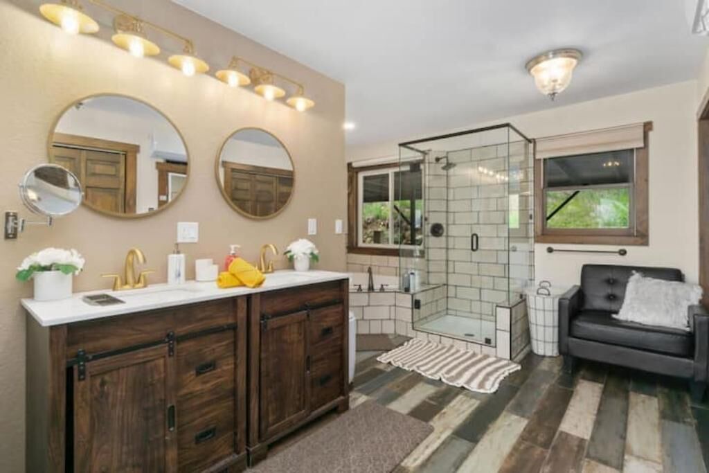 Photo of Bathroom in Sugarloaf