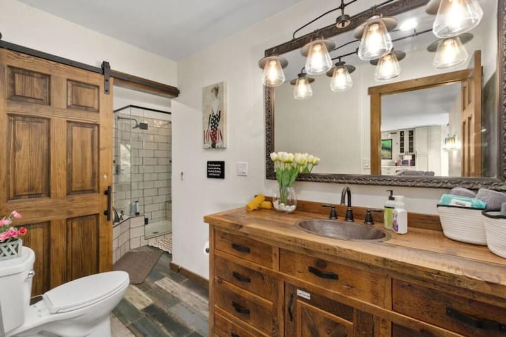 Photo of Bathroom in Sugarloaf