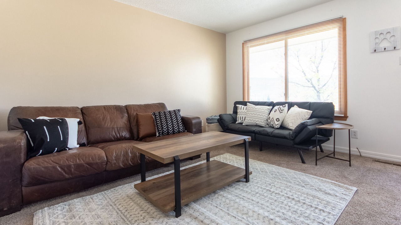 Photo of Livingroom in Central Colorado Springs