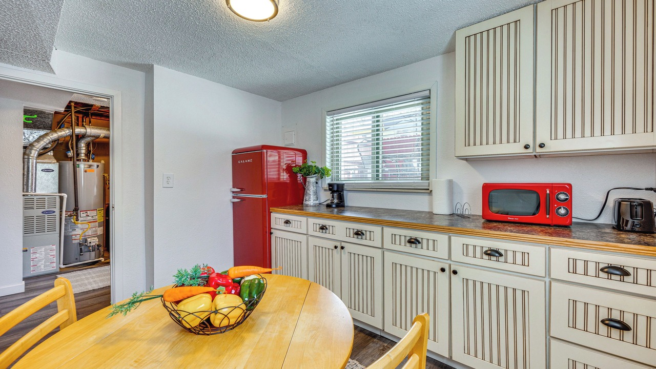 Photo of Kitchen in Security-Widefield