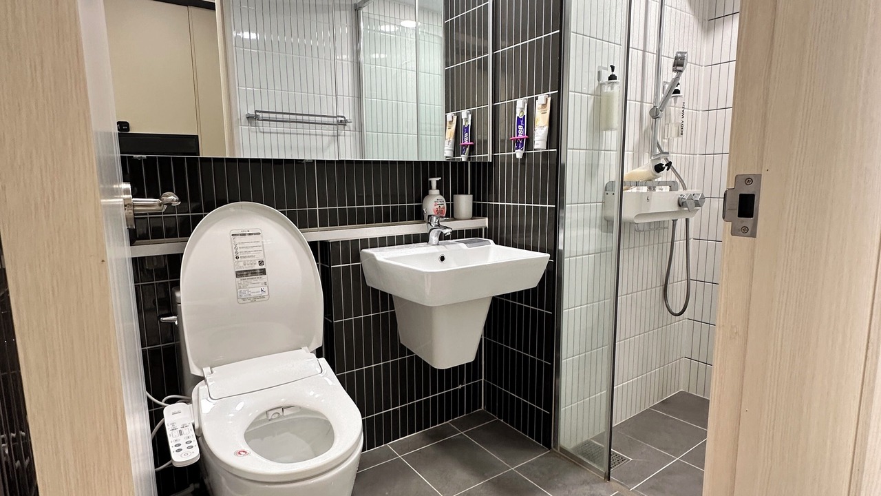 Photo of Bathroom in Seongnae-dong