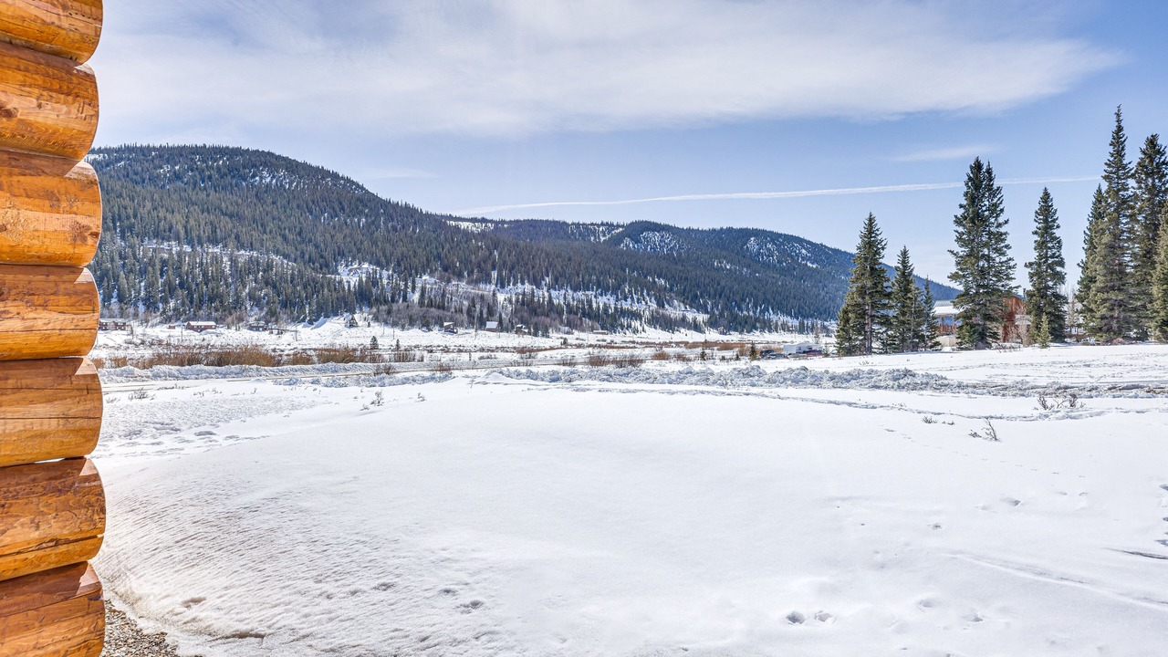 Photo of Outdoor in Alma