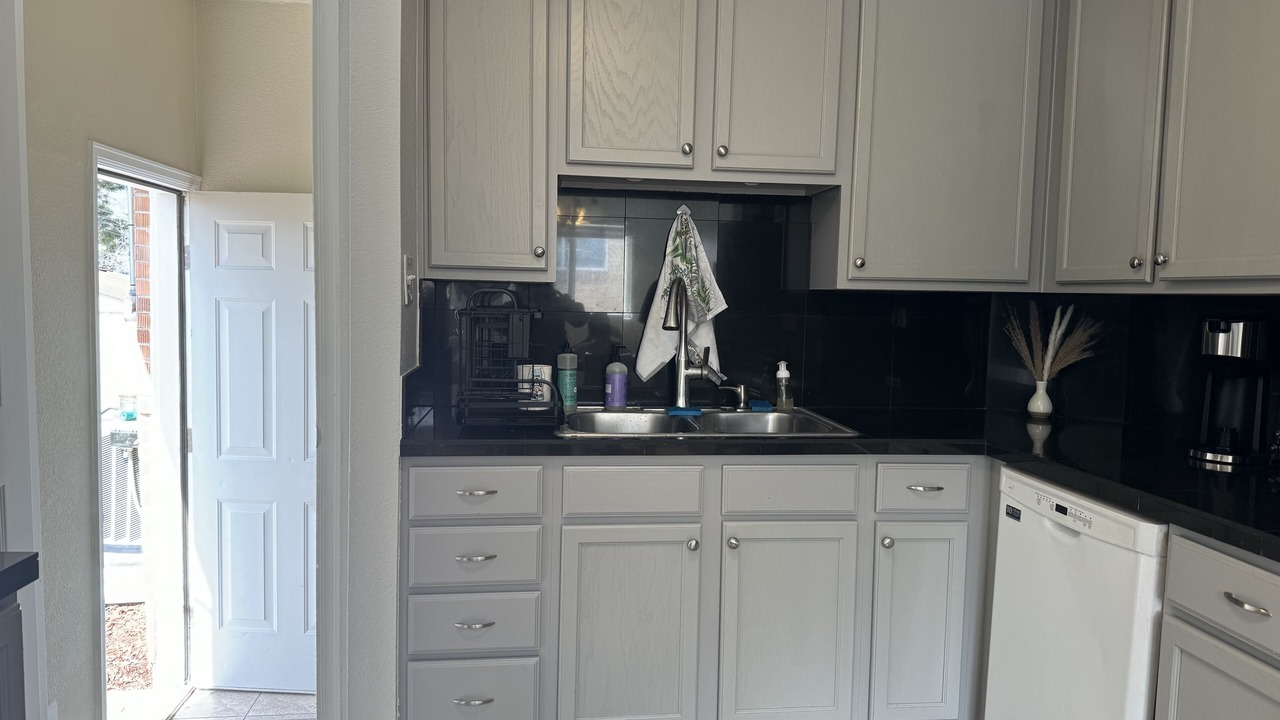 Photo of Kitchen in Jewell Heights - Hoffman Heights