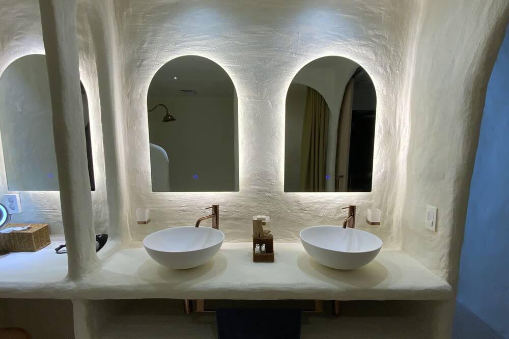Photo of Bathroom in Hangyeong
