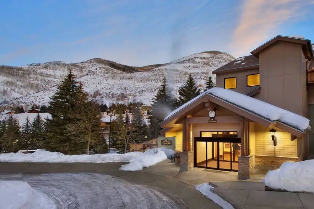 Photo of Outdoor in Highland Meadows