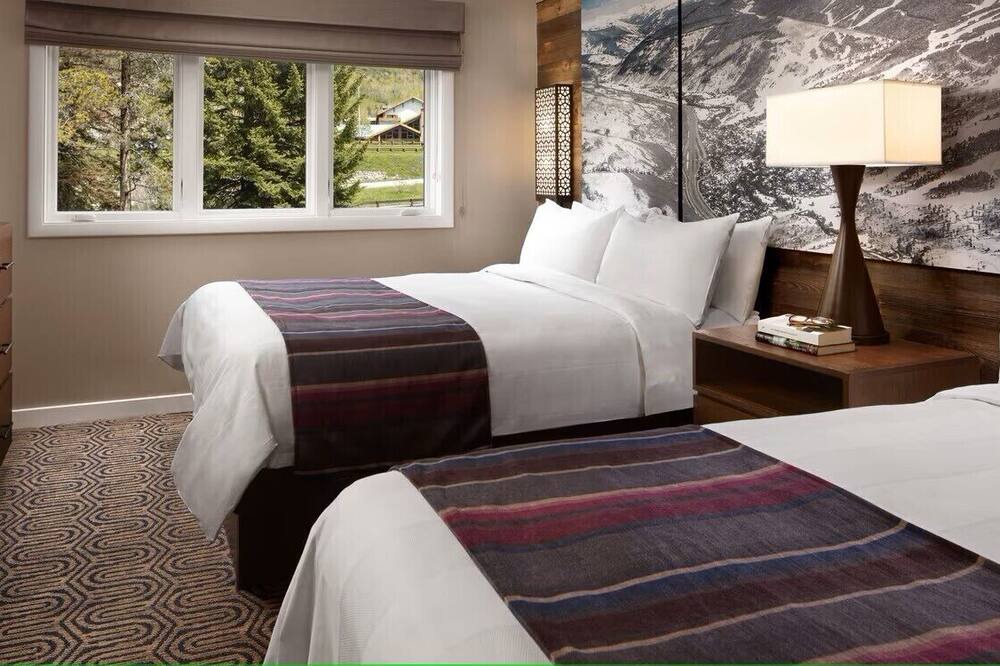 Photo of Bedroom in Highland Meadows