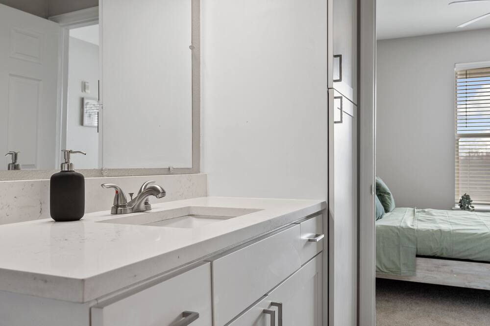Photo of Bathroom in Englewood