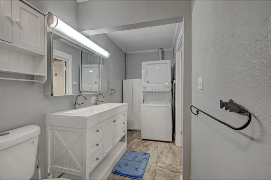 Photo of Bathroom in Evergreen
