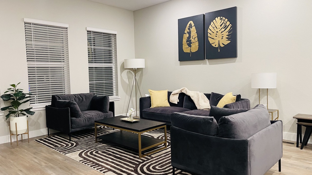 Photo of Livingroom in Northfield