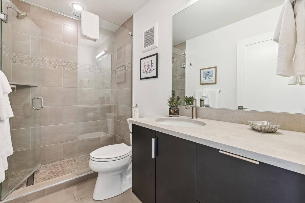 Photo of Bathroom in Willow Grove