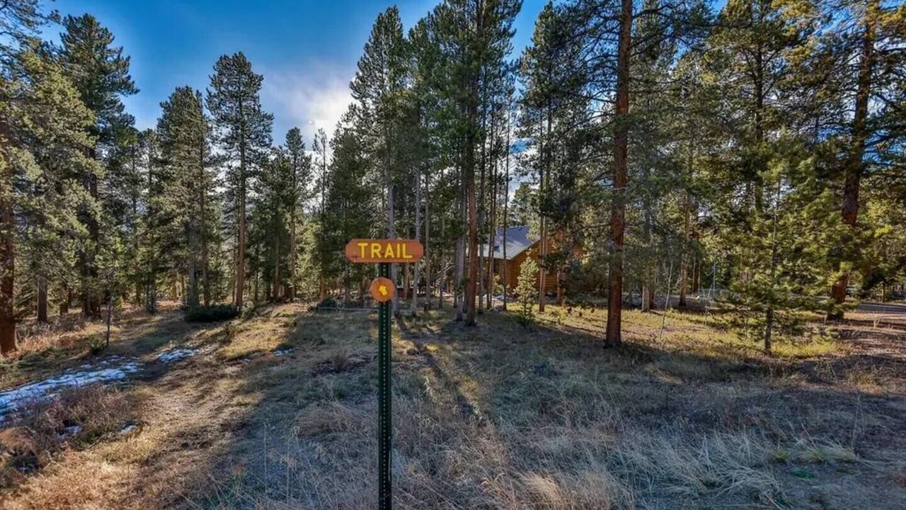 Photo of Outdoor in Sunset Ridge