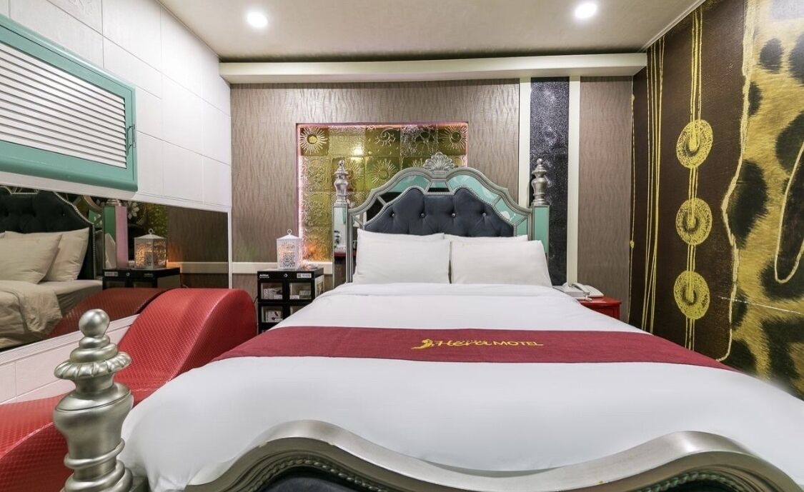 Photo of Bedroom in Downtown