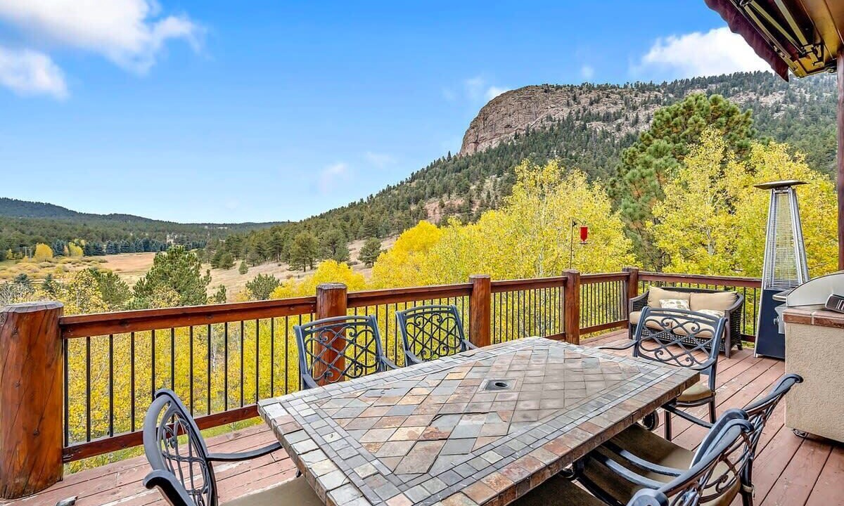 Photo of Outdoor in Bailey