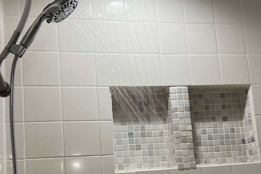 Photo of Bathroom in Alta Vista Area