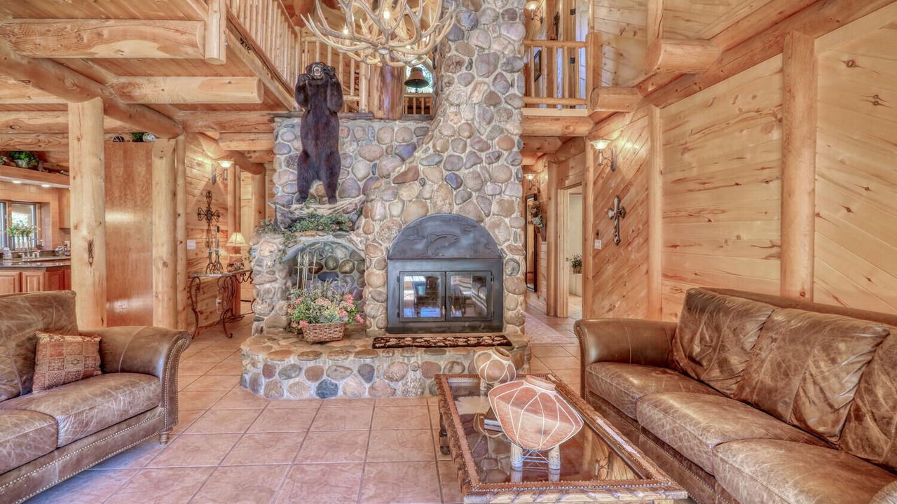 Photo of Livingroom in San Juan River Village