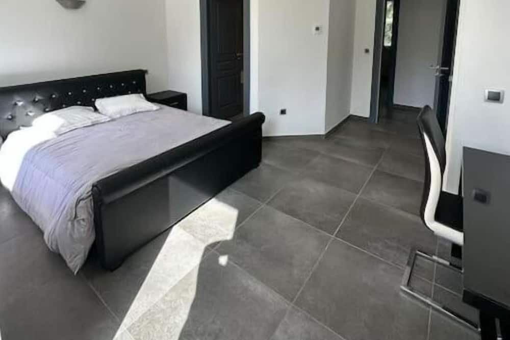 Photo of Bedroom in Moutiers