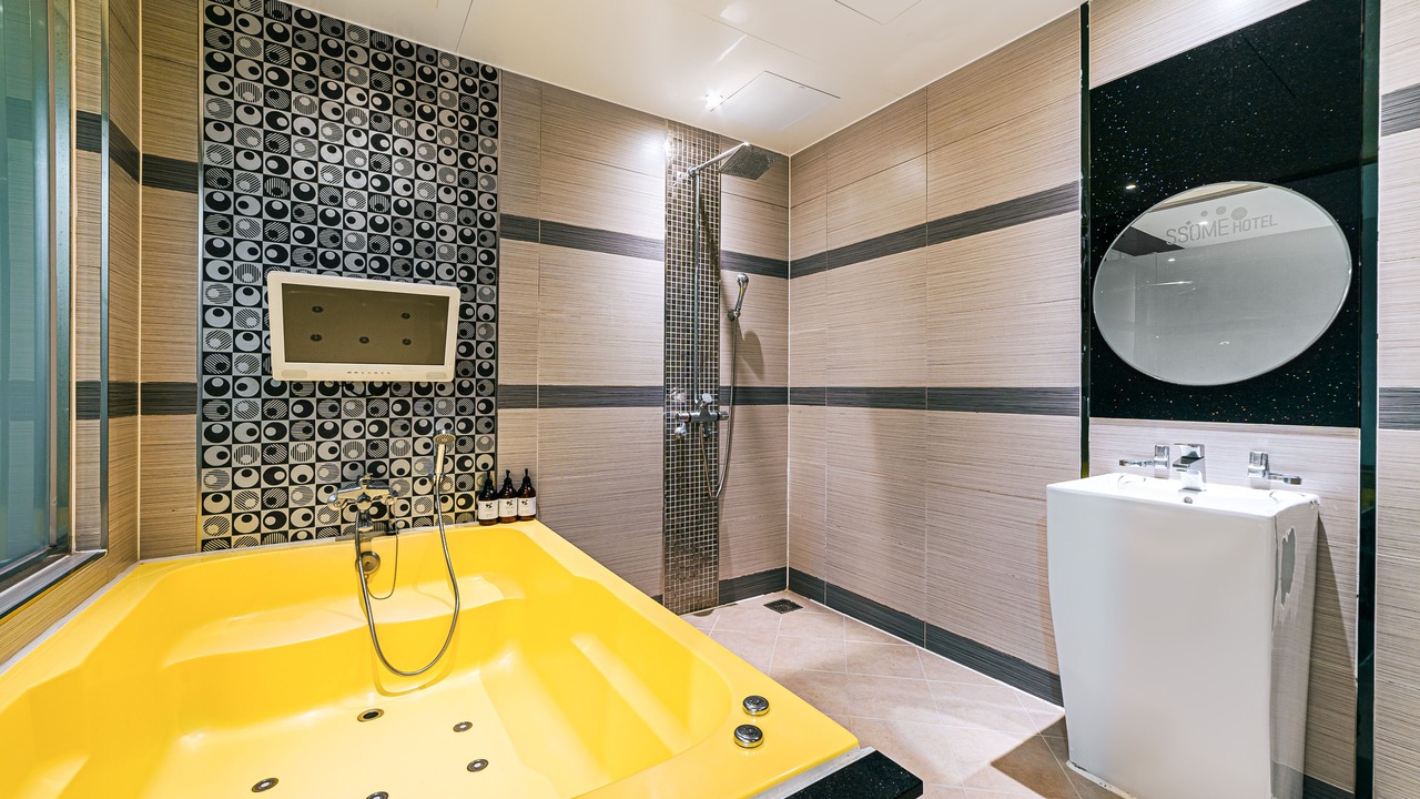 Photo of Bathroom in Jeonggwan