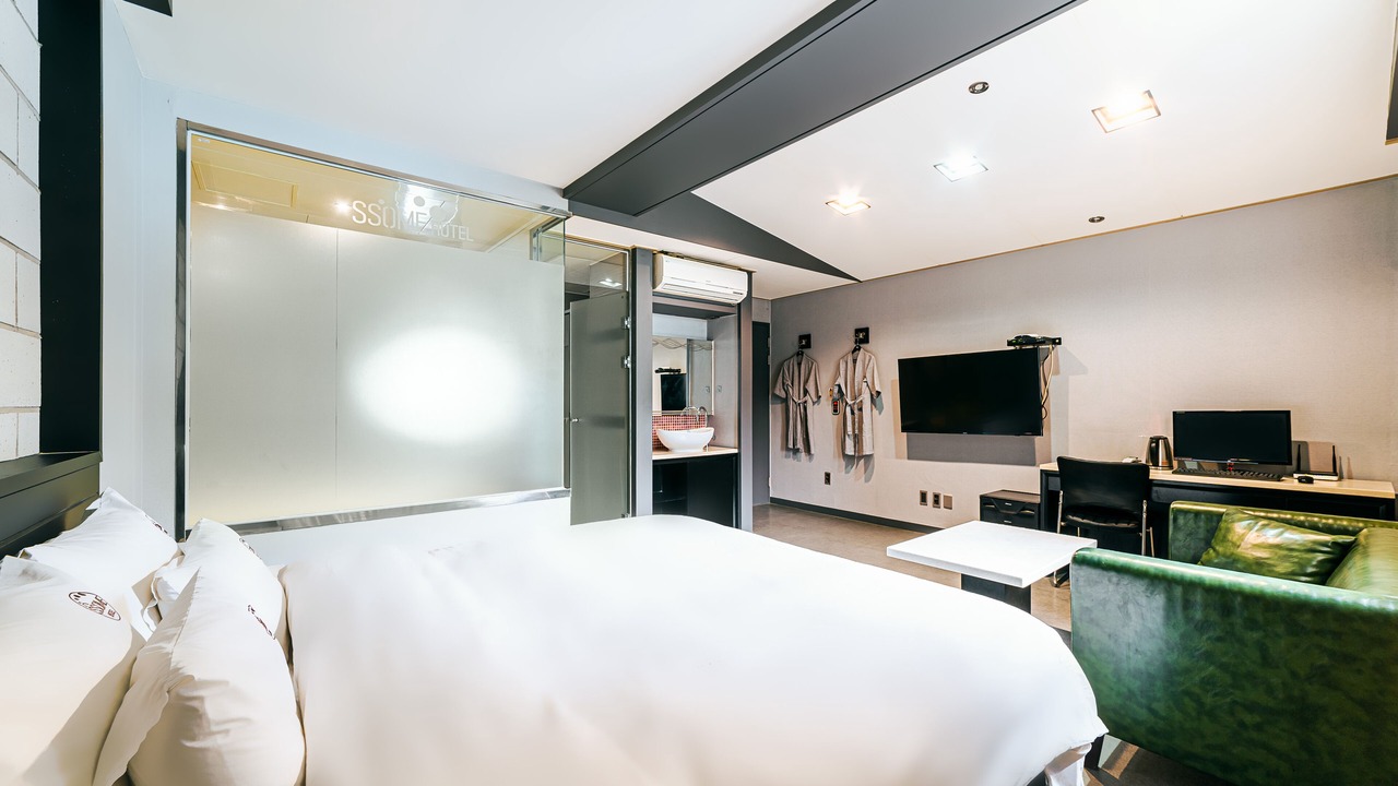 Photo of Bedroom in Jeonggwan