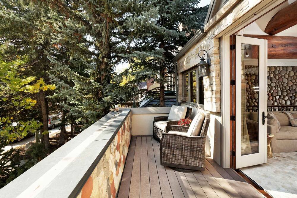 Photo of Others in Aspen