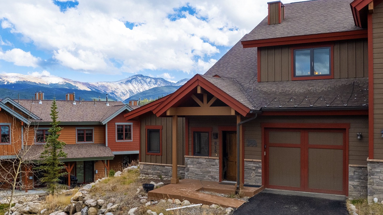 Photo of Outdoor in Bear Crossing