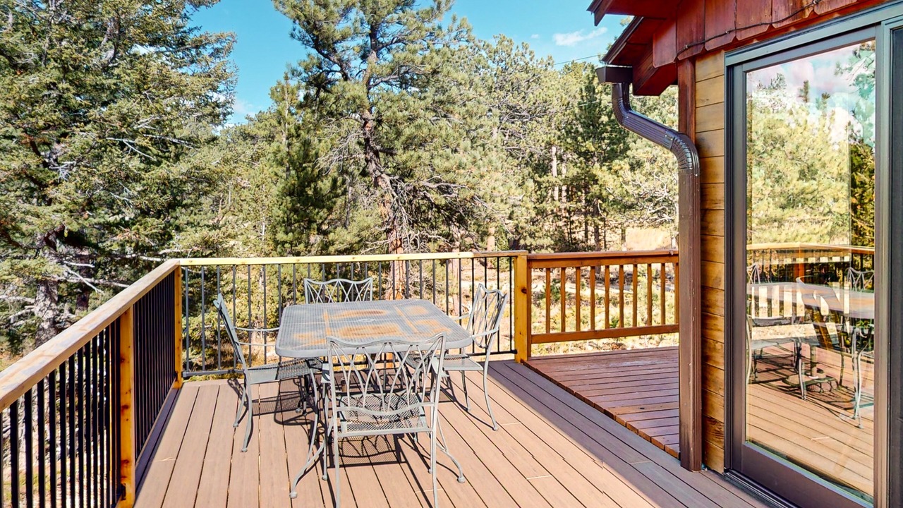Photo of Outdoor in Lyons