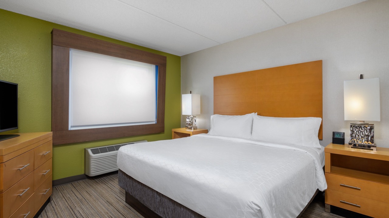 Photo of Bedroom in Wheat Ridge