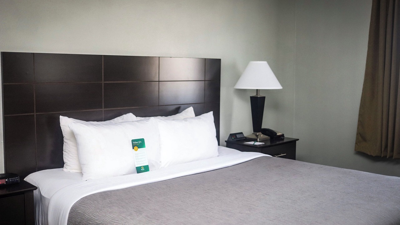 Photo of Bedroom in Southeast Colorado Springs