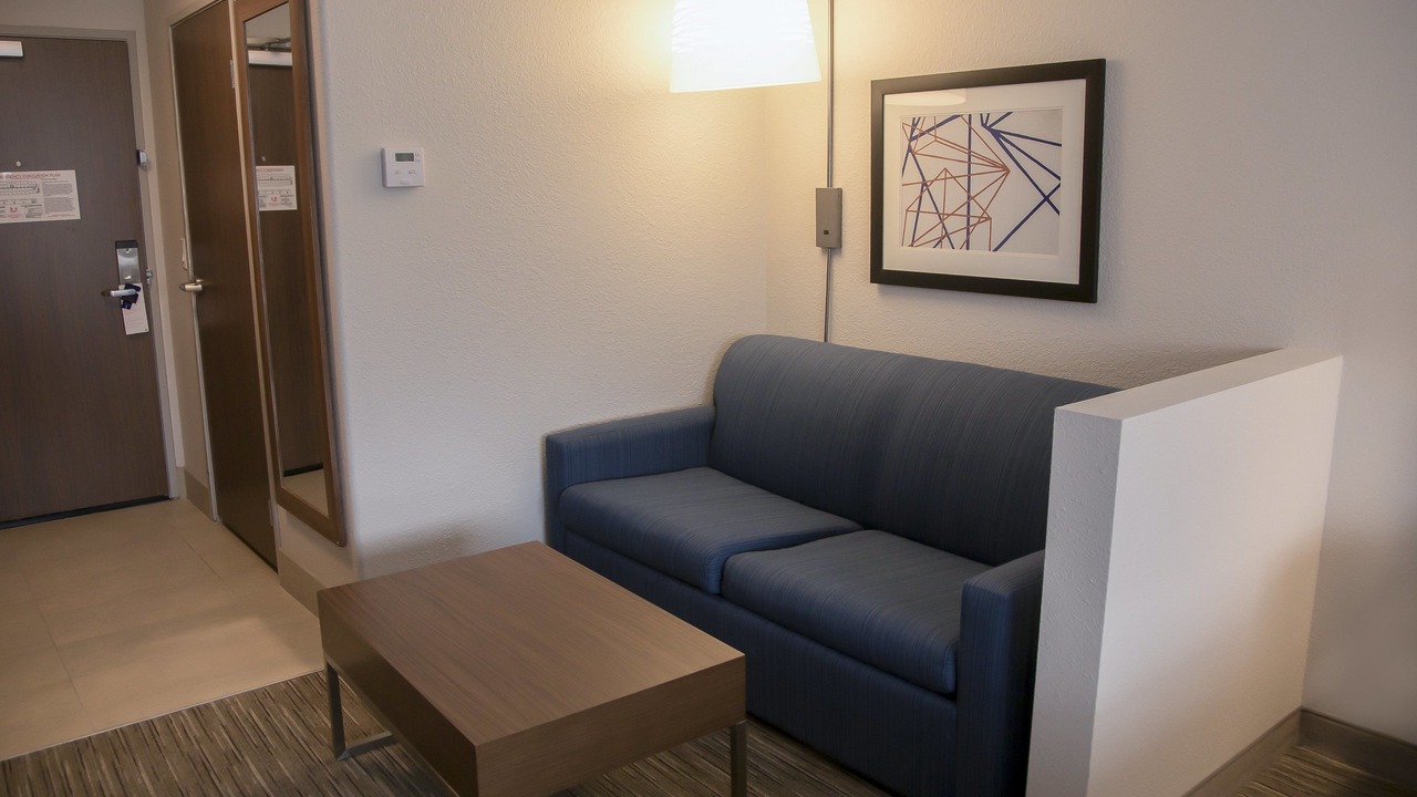 Photo of Bedroom in Northwest Colorado Springs