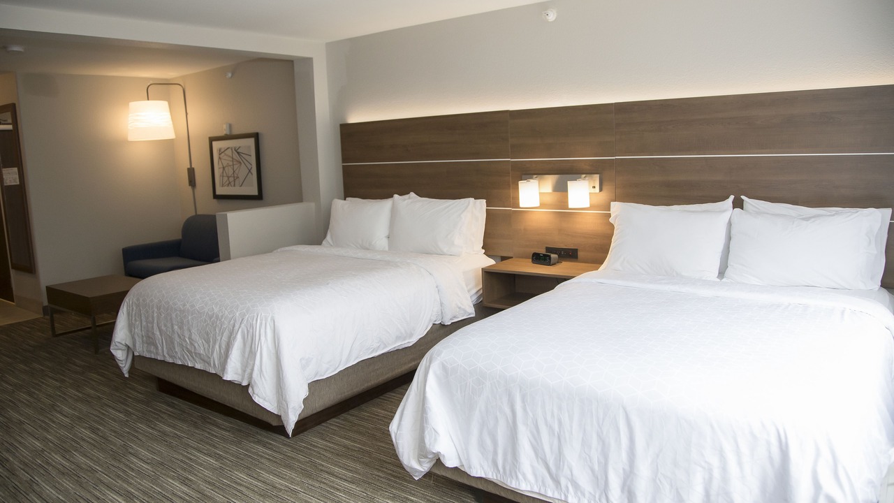 Photo of Bedroom in Northwest Colorado Springs