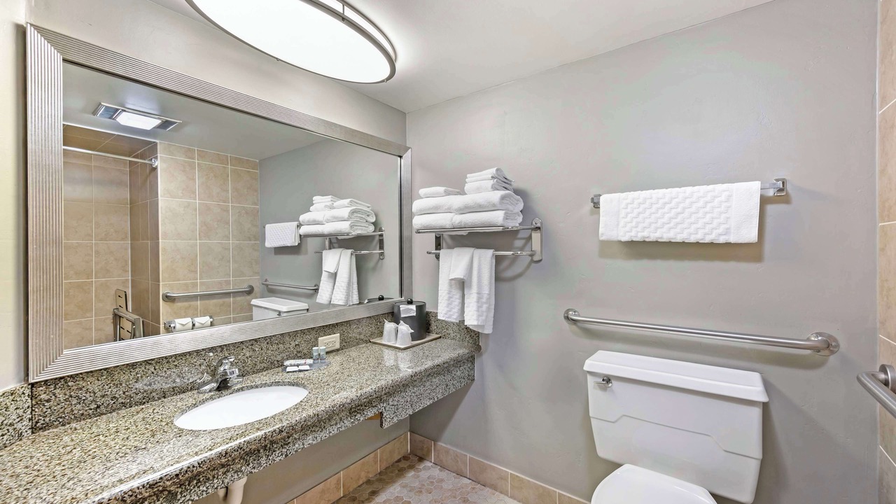 Photo of Bathroom in Dillon