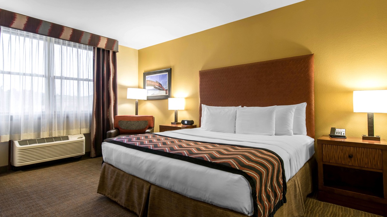 Photo of Bedroom in Golden