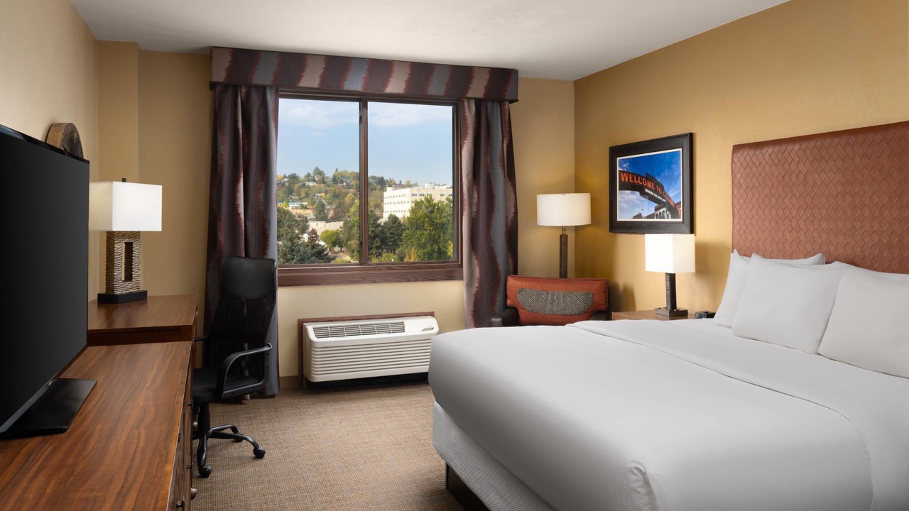 Photo of Bedroom in Golden