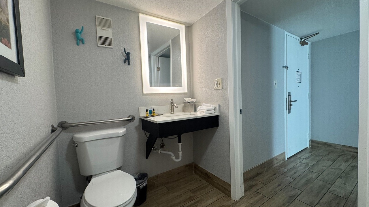 Photo of Bathroom in Denver West