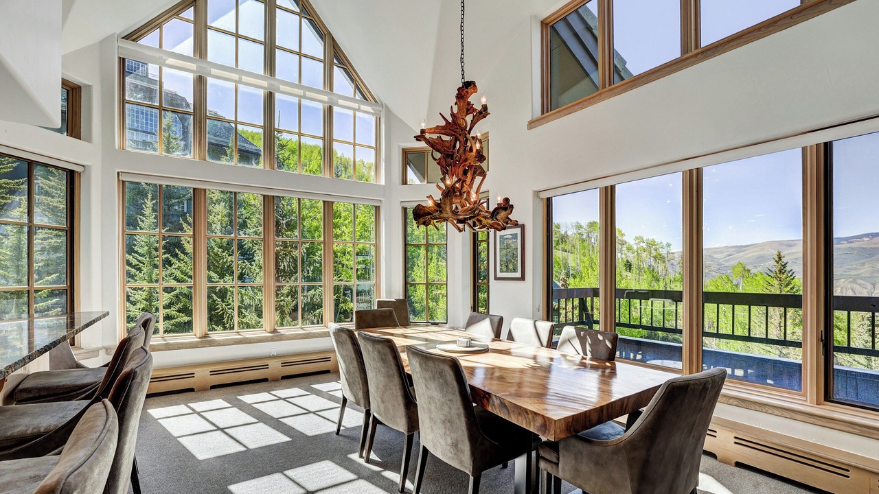 Photo of Livingroom in Beaver Creek