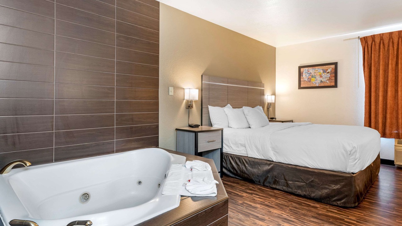 Photo of Bedroom in Pueblo