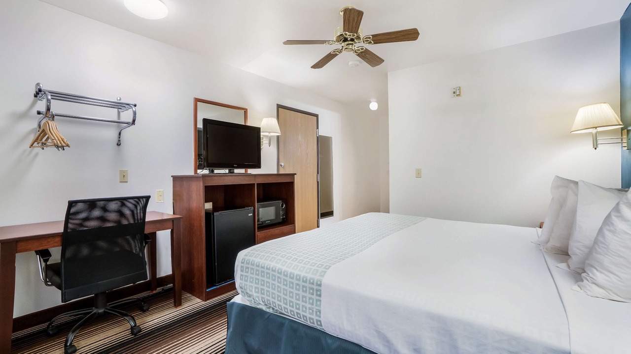 Photo of Bedroom in Green River