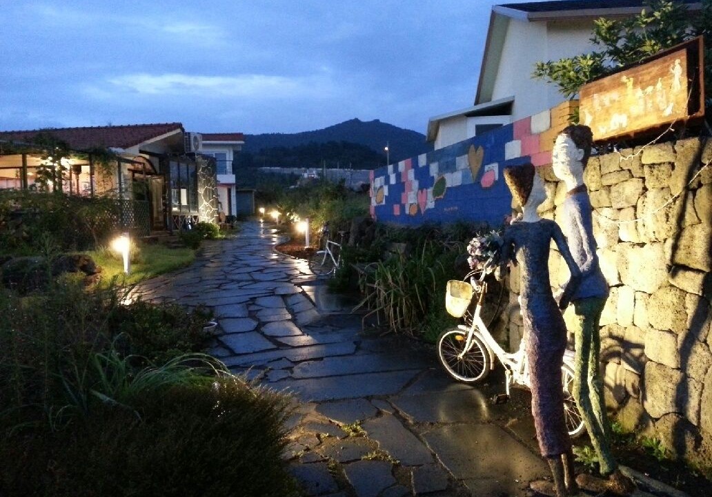 Photo of Outdoor in Jungmun