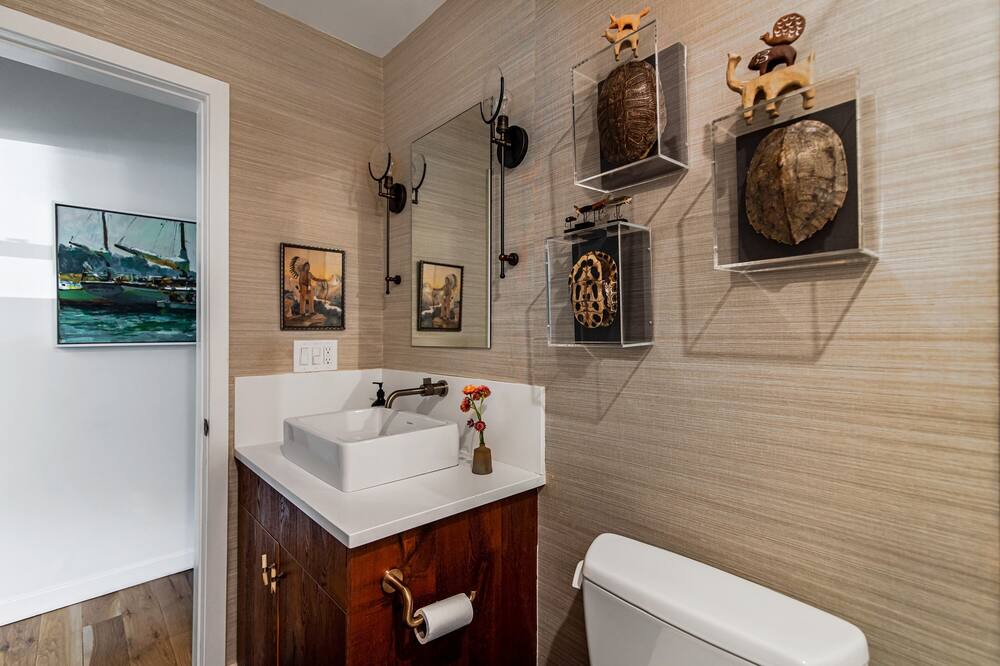 Photo of Bathroom in Interurban Park
