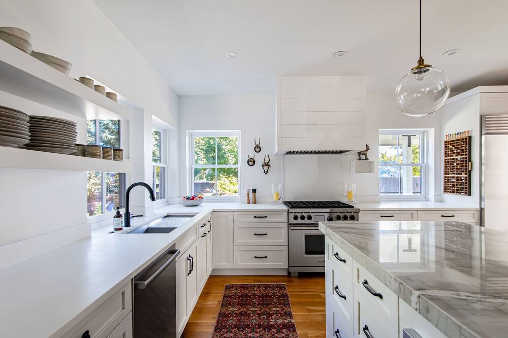 Photo of Kitchen in Interurban Park