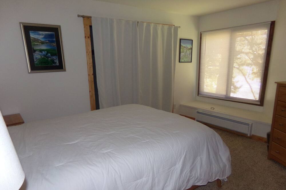 Photo of Bedroom in Keystone