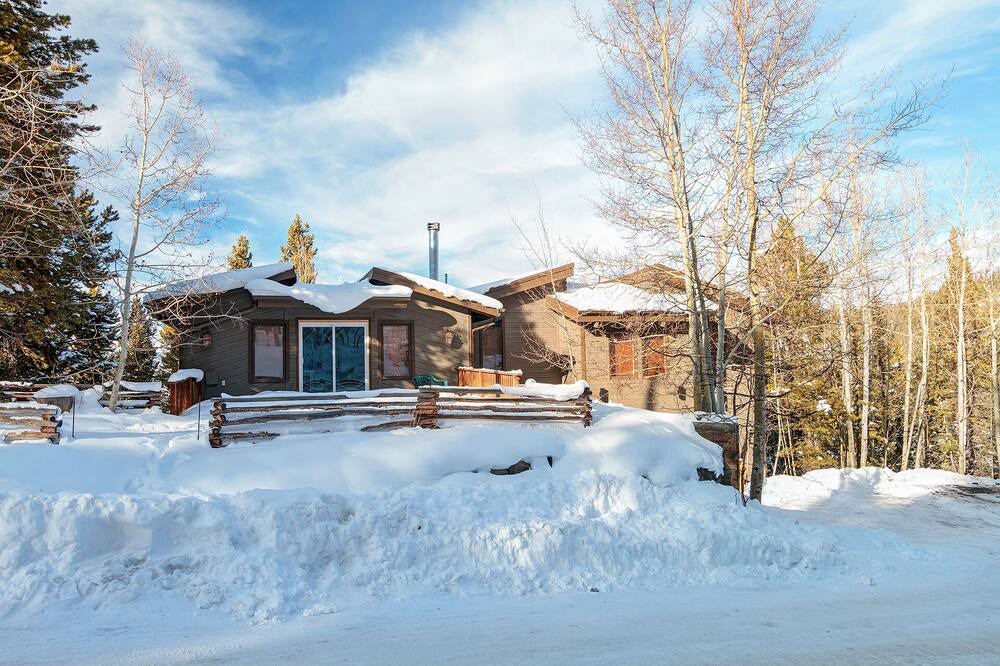 Photo of Outdoor in Breckenridge Heights