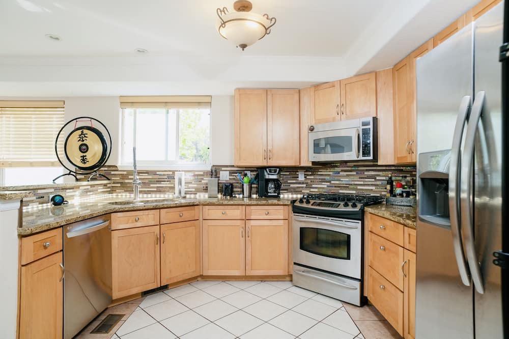 Photo of Kitchen in Curtis Park