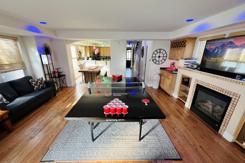 Photo of Livingroom in Curtis Park