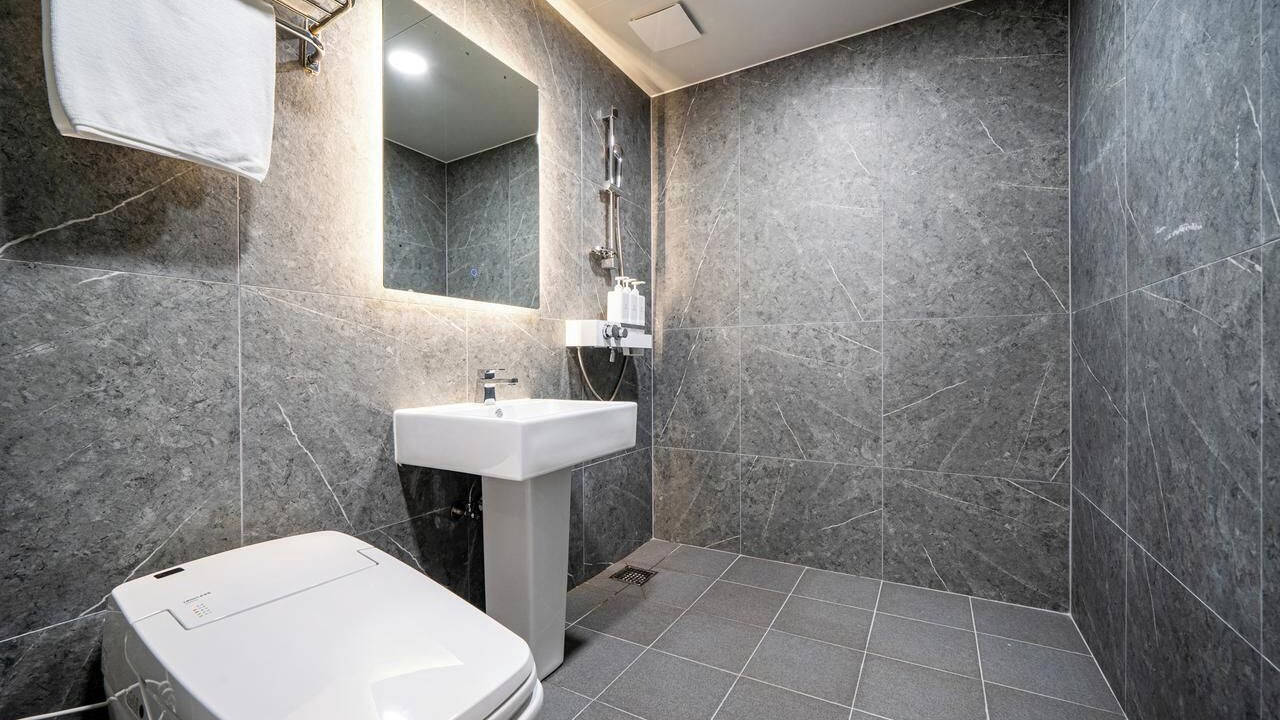 Photo of Bathroom in Cheongju