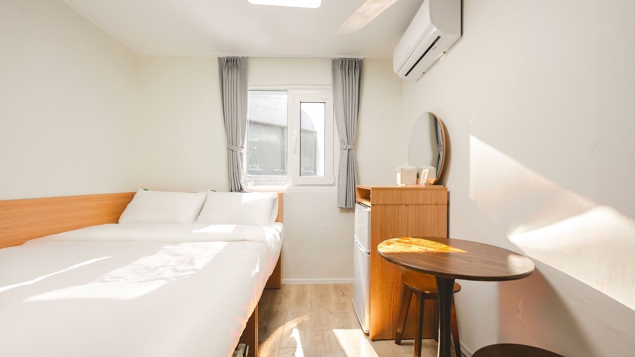 Photo of Bedroom in Sinchon-dong