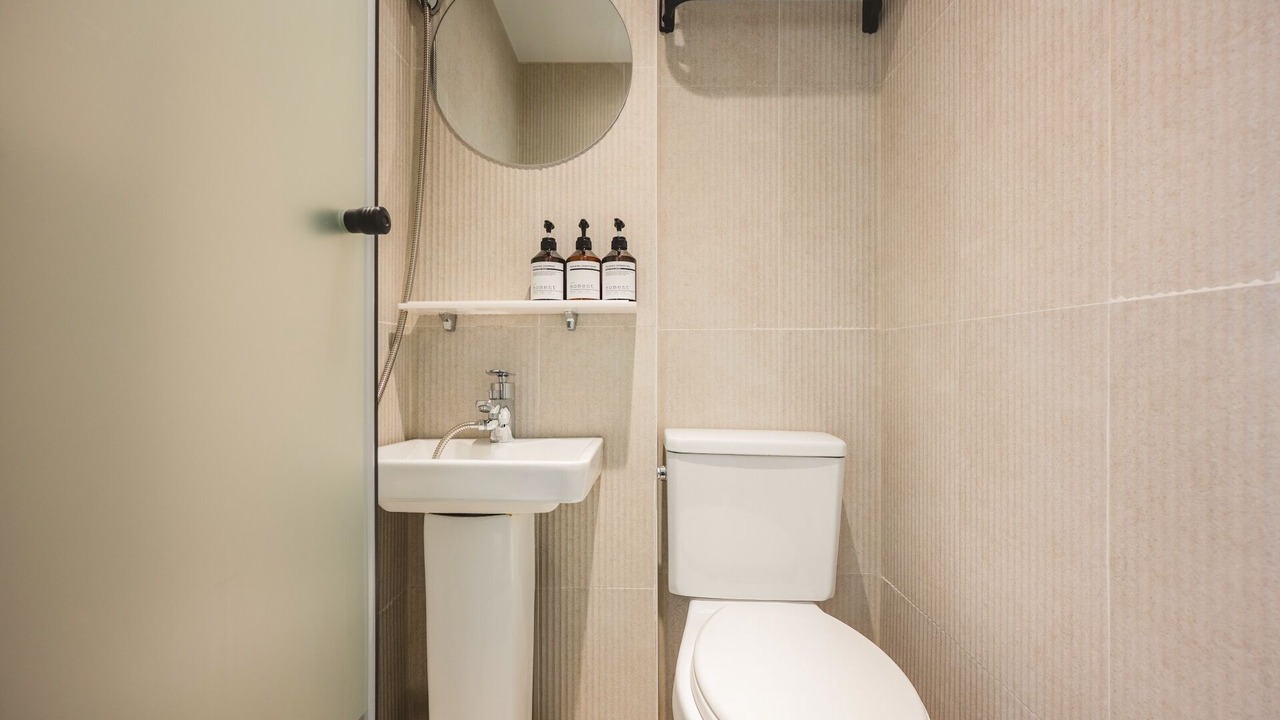 Photo of Bathroom in Sinchon-dong